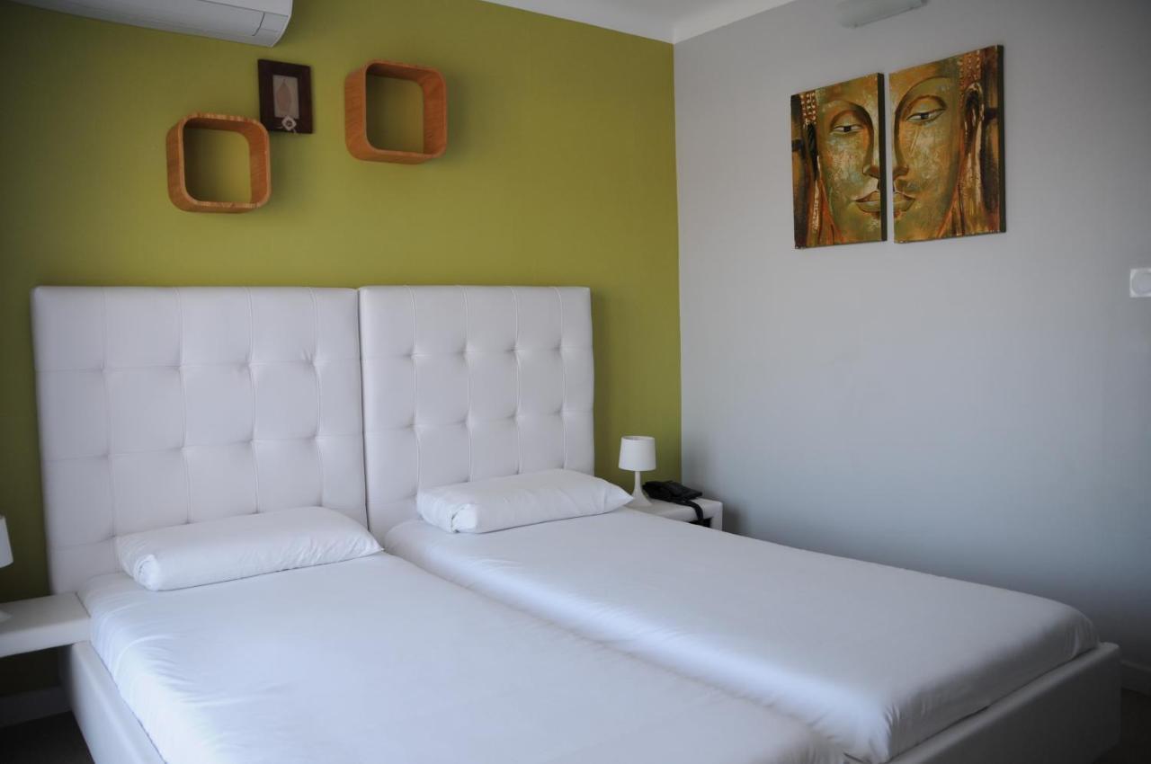 ארגלס-סור-מר Hotel Bleu Azur מראה חיצוני תמונה