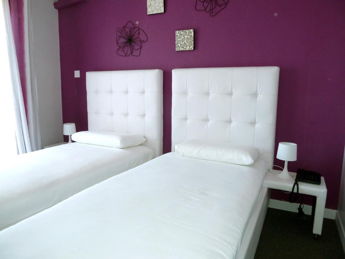 ארגלס-סור-מר Hotel Bleu Azur מראה חיצוני תמונה